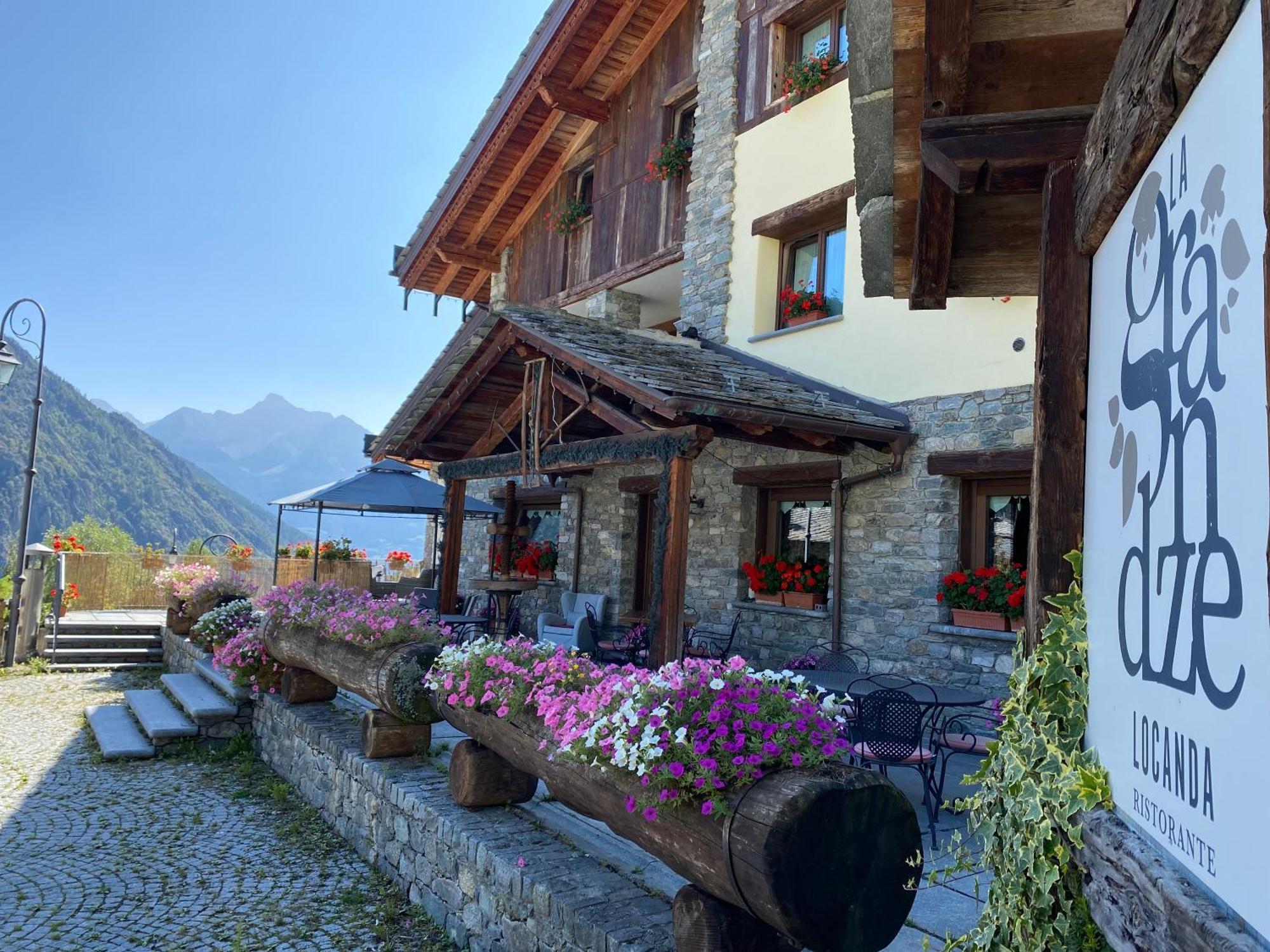Affittacamere Le Relais De La Grandze Doues Экстерьер фото